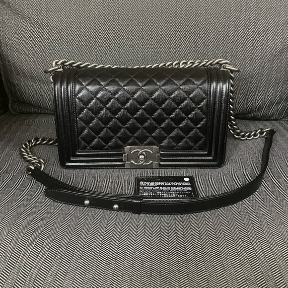 Chanel Boy Medium Bag Black Caviar Silver Ruthenium Hardware  With Card - Picture 1 of 17